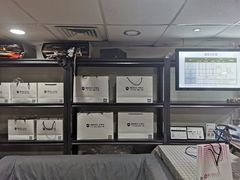 -IRENCE伊琳丝奢侈品皮具护理(二手鉴定世界广场店)