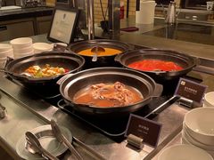 -圣丰索菲特·2 On 988 Café 自助餐厅