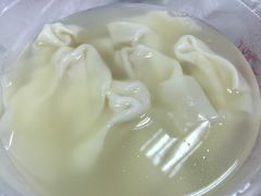 虾肉小馄饨-小梅园饭堂(东方路店)