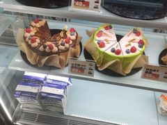 -卷们·现制生日蛋糕·蓝风车动物奶油(金源店)