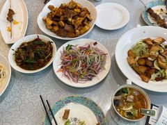 -汗腾格里·风味餐厅(新疆驻京办店)
