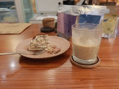 -Be Lived Cafe比例咖啡(摩天轮店)