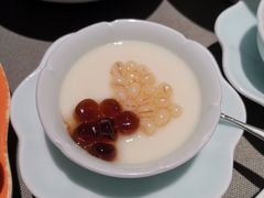 黑糖爆珠嫩豆花-小厨娘绣中淮扬(大行宫科巷店)