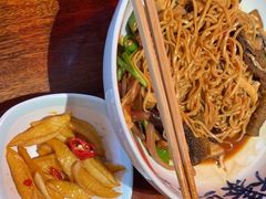-李犟大爆鳝面·手工蟹黄包(湖滨西湖店)