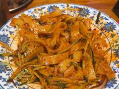 -柴窝堡22号辣子鸡·传承新疆菜