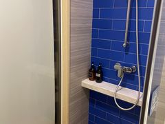 -凯里亚德酒店(深圳北站大浪商业中心店)