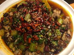 -渝半城经典川粤菜(重庆天地店)