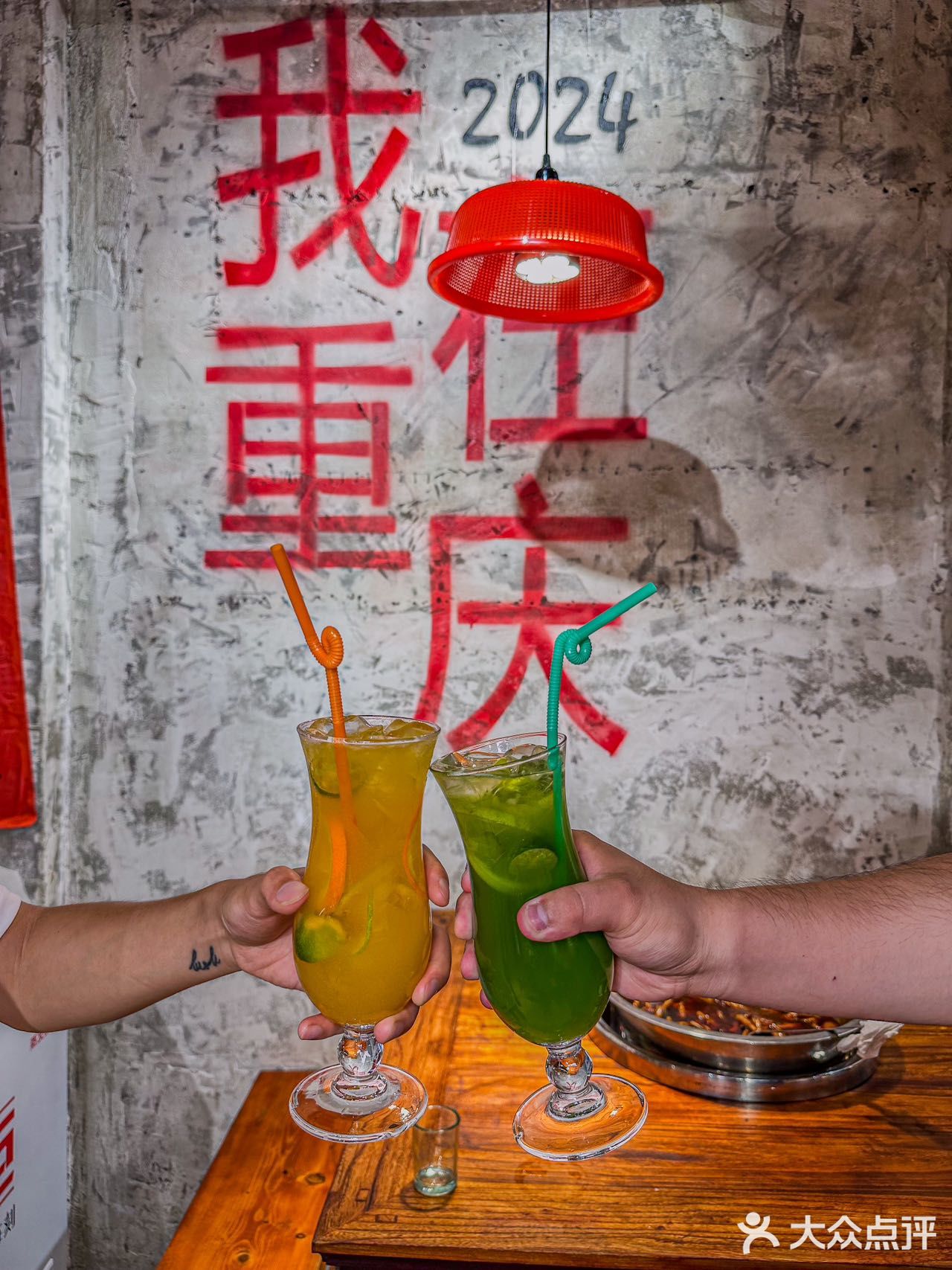 不愧是重庆本地人首推的老火锅店！YYDS～