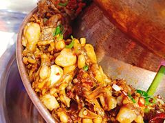 -老佛爷炭火蛙锅直营(清滨路总店)