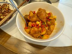 土豆烧猪脚-小洞天柴火土菜馆