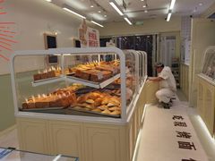 -红星前进面包牛奶公司(畅春园店)