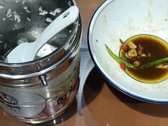 -黄泥岗·地道湖北菜(奥特莱斯店)