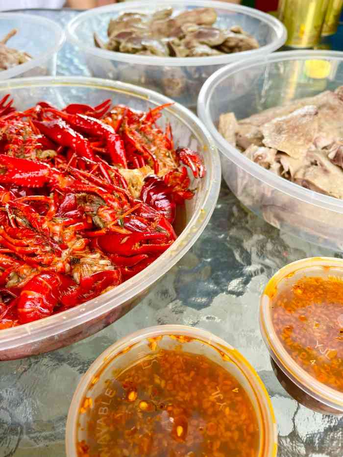 蚌埠虾王(人民巷店)-"夏天的时候来吃的!好吃啊!在女人街这边一.