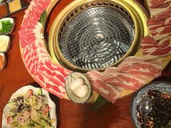 -喜牛烧肉酒场·黑金店(威高广场店)