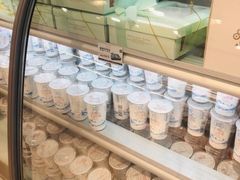 -绿姿鲜奶烘焙(临城店)