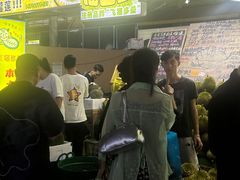 -曼阁市场水果批发市场