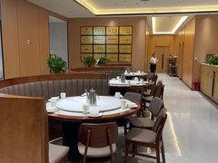 -梅利汴京烤鸭•开封豫菜地标店(东司门店)
