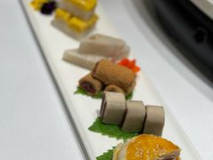-贝勒爷·酥不腻烤鸭