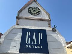 -GAP(王府井奥莱·香江小镇店)