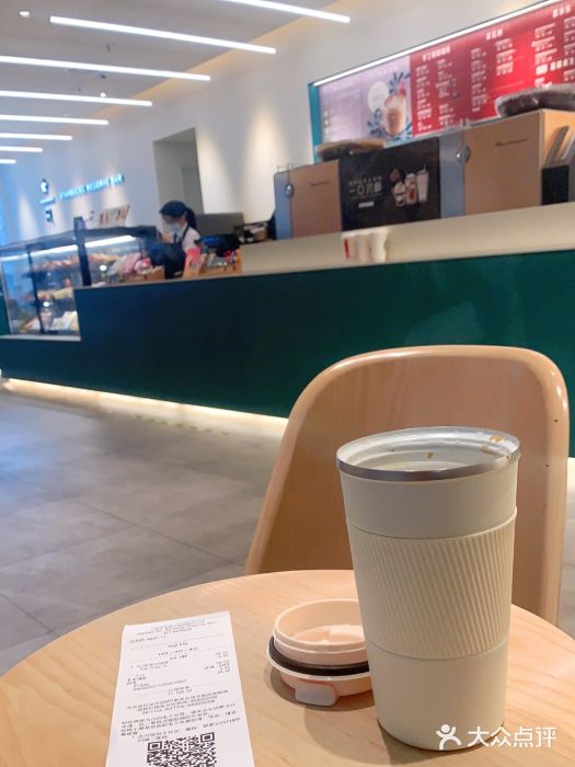 星巴克臻选(上海淮海百盛购物中心店)图片