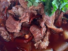 -大众跷脚牛肉馆·非遗传承单位(峨眉山店)