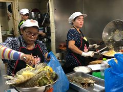 -班赞海鲜市场胖阿姨加工点