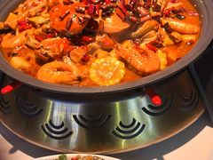 -徐记小怪兽肉蟹煲(中央大街店)