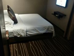 -怡华威斯达酒店(重庆医科大学附属儿童医院店)