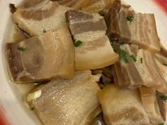 -侬佳蒸菜馆(听潮店)
