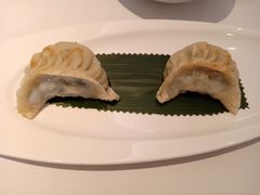 香煎韭菜饺-粤财皇冠假日酒店·彩华轩中餐厅