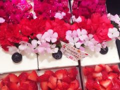 纯爱鲜花礼盒-艾加柒克蛋糕茶歇甜品台(春熙路店)