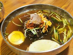 现压冰爽大冷面-百年石锅饭·朝鲜族传统民餐