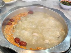 -光头药膳鸡(莱茵小镇店)