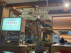 -蜜桃餐厅·伴山(湖滨商业街店)