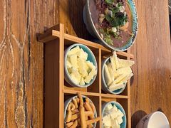 -蒙亨·手把肉·蒙古包文化主题餐厅(天恒广场店)