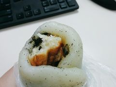 全家福年糕团-上海虹口糕团食品厂(茂名路店)