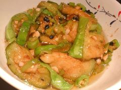 -洞庭土菜小炒馆(易发广场店)