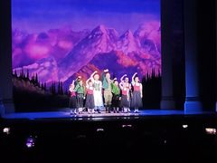 -交通银行前滩31演艺中心