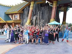 -七彩云南欢乐世界