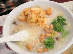 荔湾艇仔粥-点都德(盘福楼店)