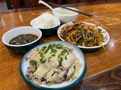 -朱鸿兴面馆(绿宝广场店)