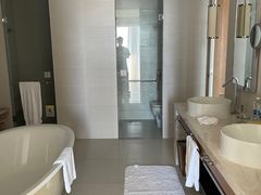 -三亚海棠湾万丽度假酒店