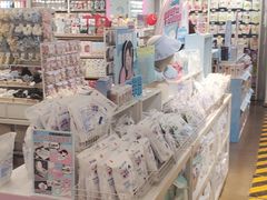 -名创优品(天津市河东万达广场店)