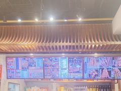 -西部马华清真兰州牛肉面·烧烤夜市(三里河店)