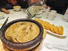 白洋淀石锅嘎鱼-小放牛炒菜馆(裕华万达店)