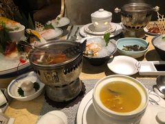 -雍和会海鲜姿造自助(湖东路店)