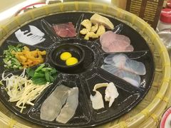 -老国贸云南传统过桥米线(滇池店)