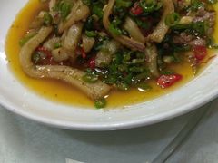 -独一佳老胡湘菜馆(矿山路店)