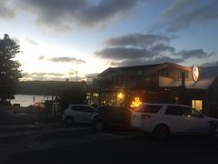 -12 Rocks Beach Bar Cafe