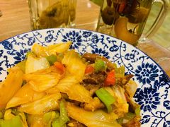 过油肉拌面-清真·玛丽亚新疆菜主题餐厅(浙江中路店)